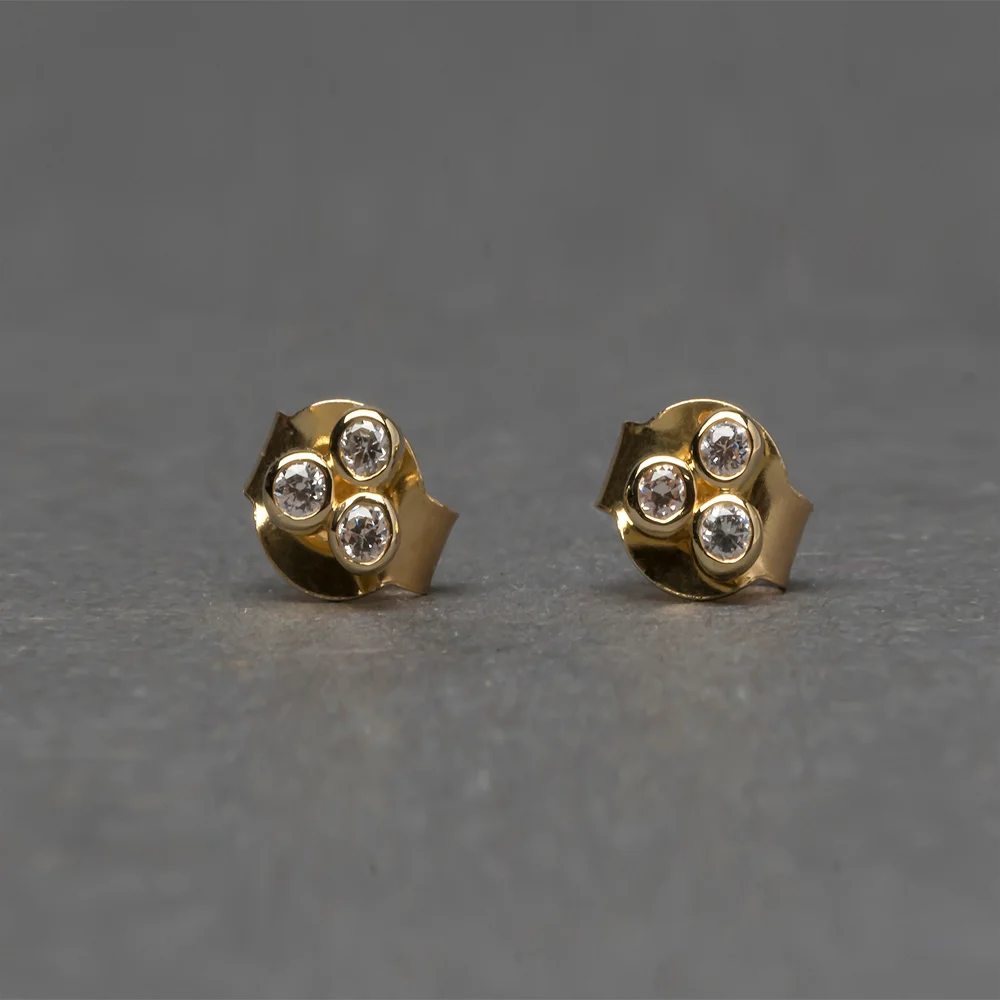 Cluster diamond stud earrings