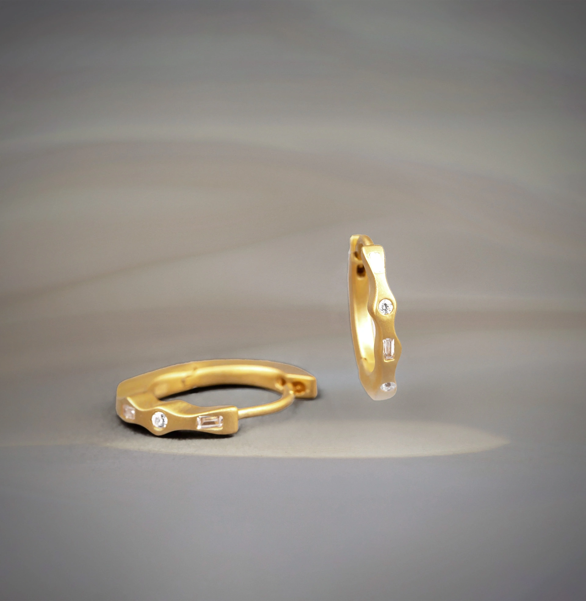 Organic Gold earring with studded lab grown diamonds