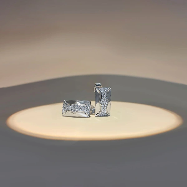 Sculpted Wave Pavé Diamond Earrings