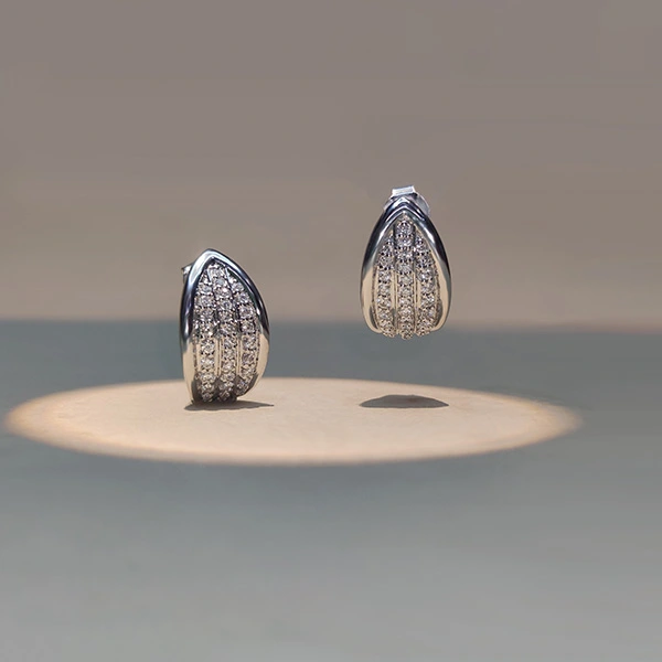 Teardrop Pavé Diamond Earrings